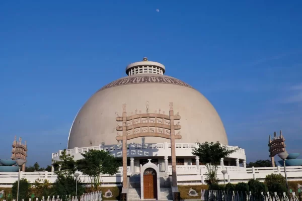 stupa-Deekshabhoomi-Nagpur-Maharashtra-India